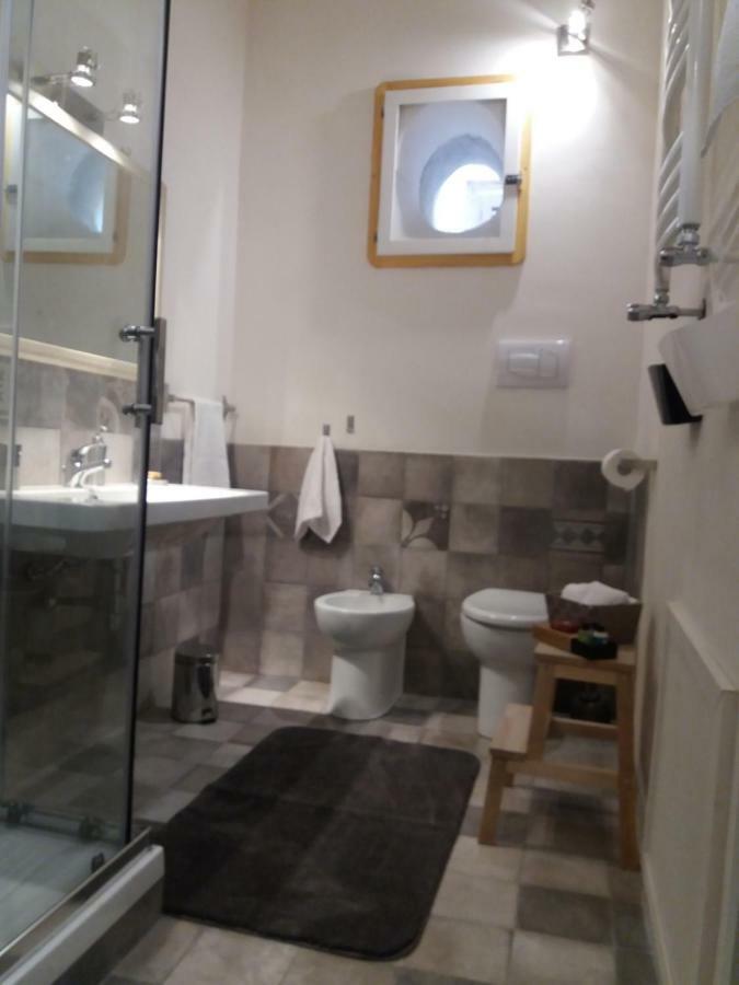 Ferienwohnung La Stanza Del Vicolo Palermo Exterior foto