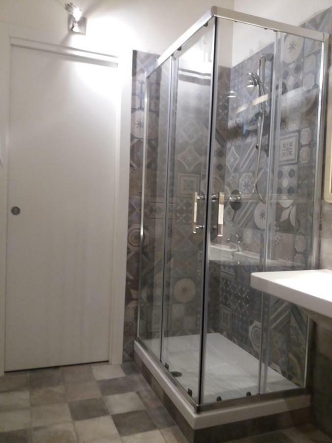 Ferienwohnung La Stanza Del Vicolo Palermo Exterior foto